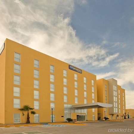 City Express By Marriott Дуранго Екстериор снимка
