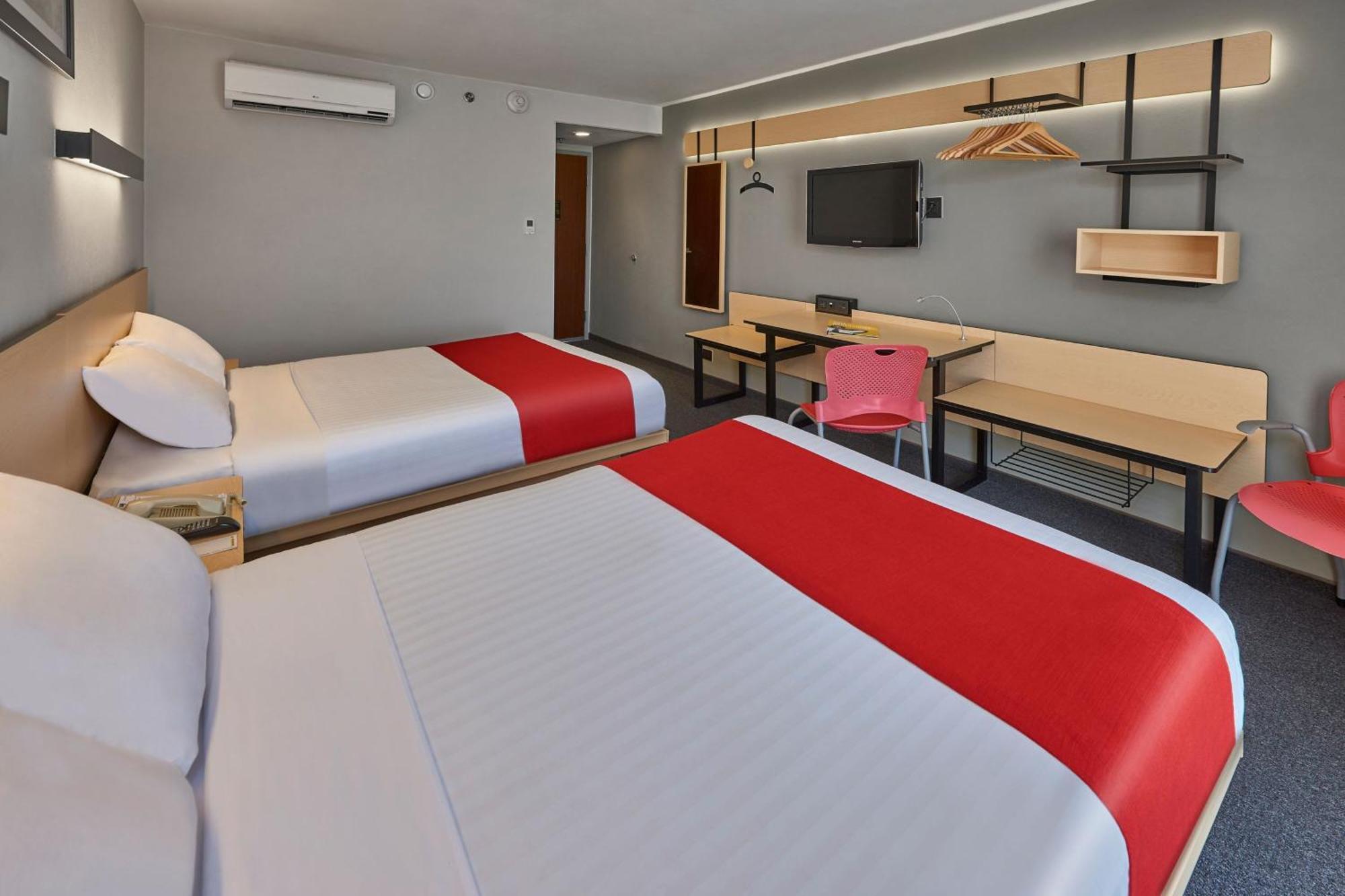 City Express By Marriott Дуранго Екстериор снимка